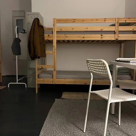 بيت شباب Brodsky's Cat Art *